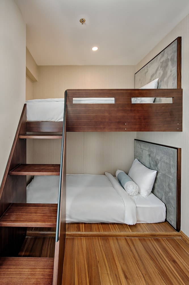 Ocean, Family, Studio, Apartment, Double and Twin Beds, Sauna