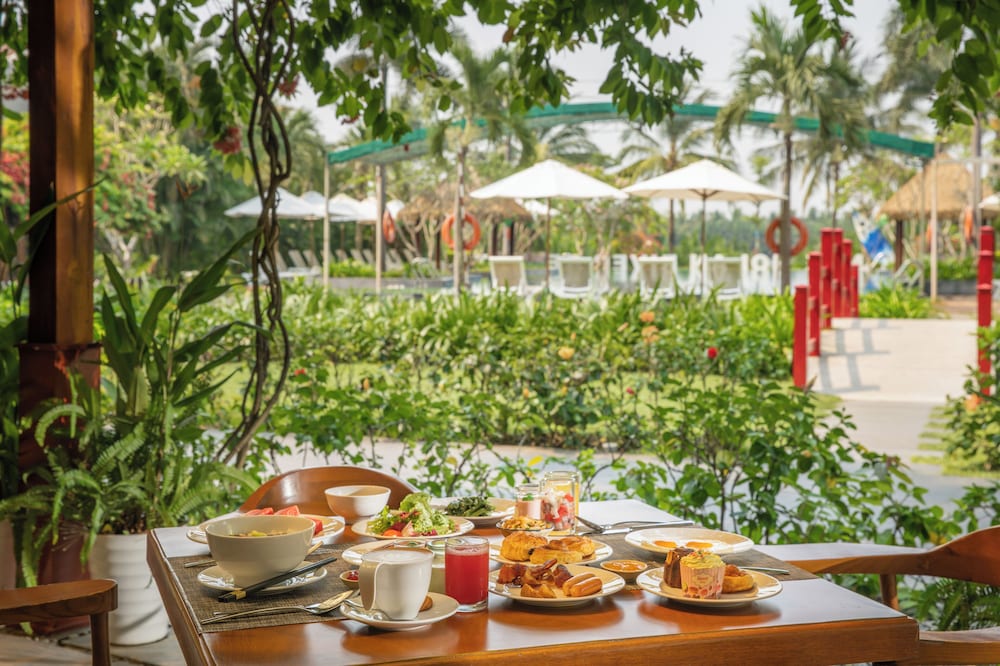 Silk Sense Hoi An River Resort 68/88