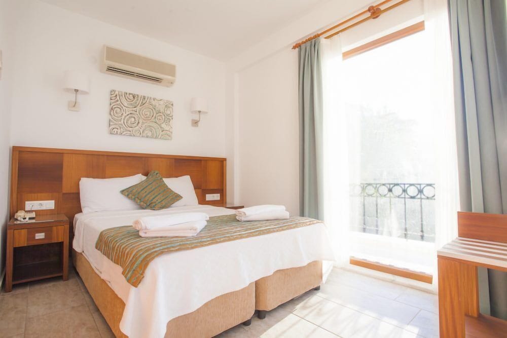 Medusa Hotel 24/59