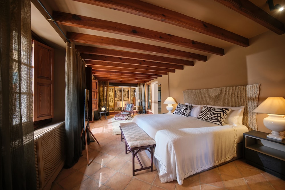 Valldemossa Hotel Restaurant 5/52