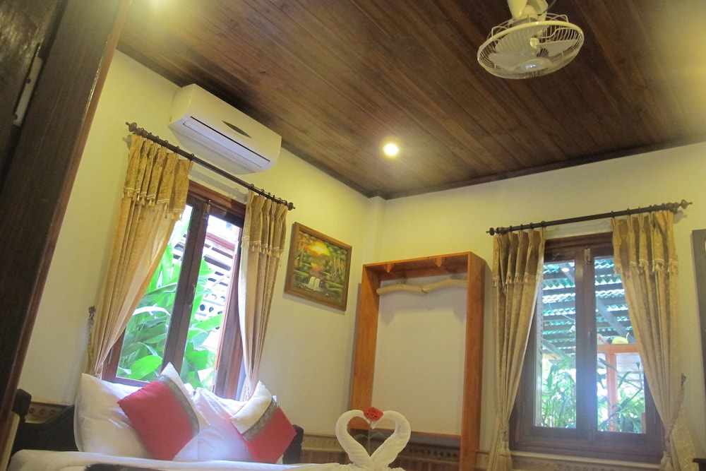 Golden Lotus Place 49/68