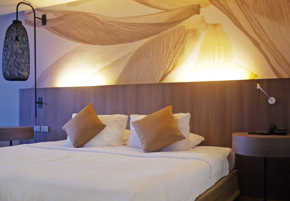 Issara Boutique Winery Hotel 16/78