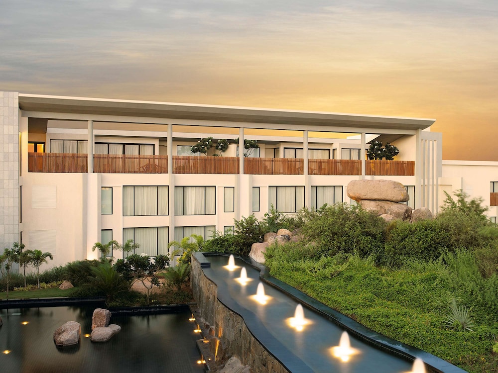 HYATT HYDERABAD GACHIBOWLI 10/71