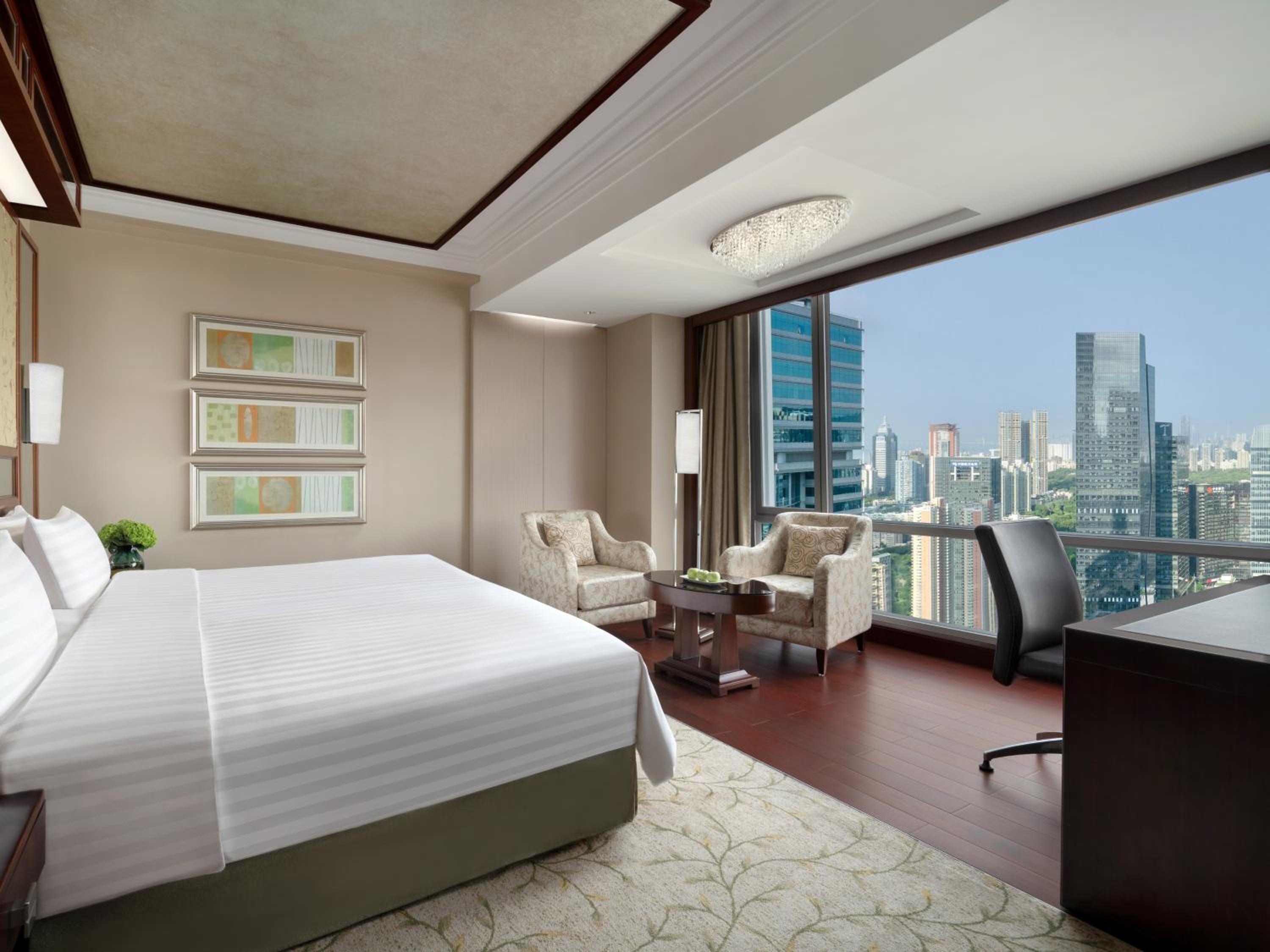 Horizon, King Bed, Executive Lounge Access