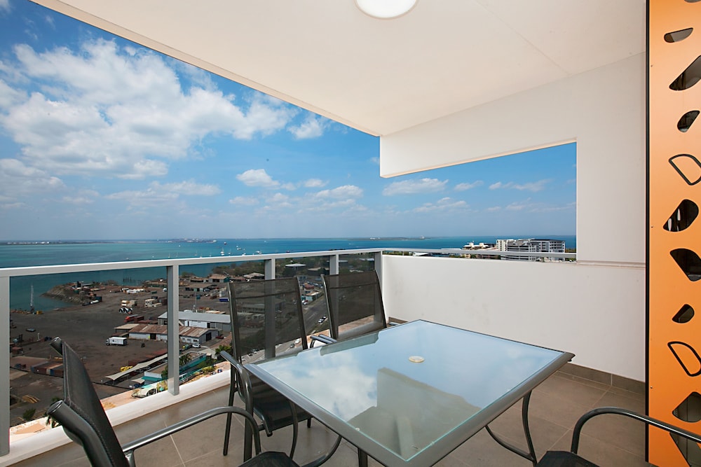 Ramada Suites by Wyndham Zen Quarter Darwin 23/45
