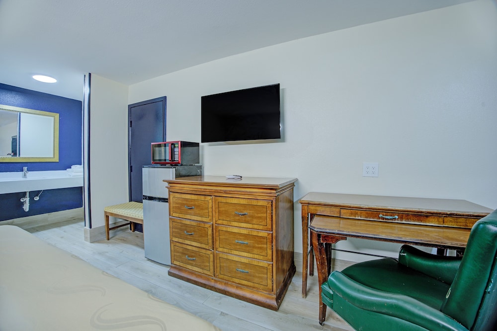 Texas Inn Brownsville by Hotel O 13/53