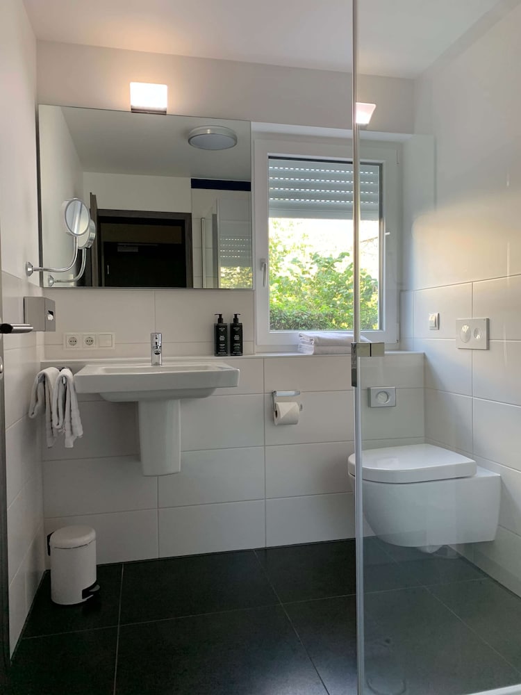 ANA Living Karlsruhe, Trademark Collection by Wyndham 34/35