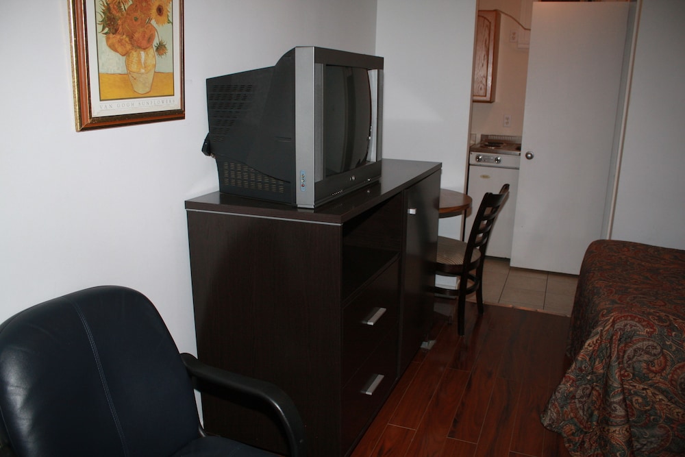Grand Motel Saint Hubert 27/33