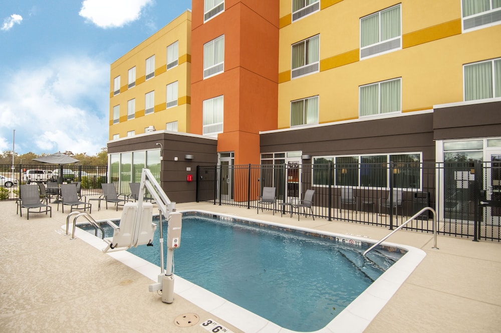 Fairfield Inn & Suites By Marriott Laplace 3/39