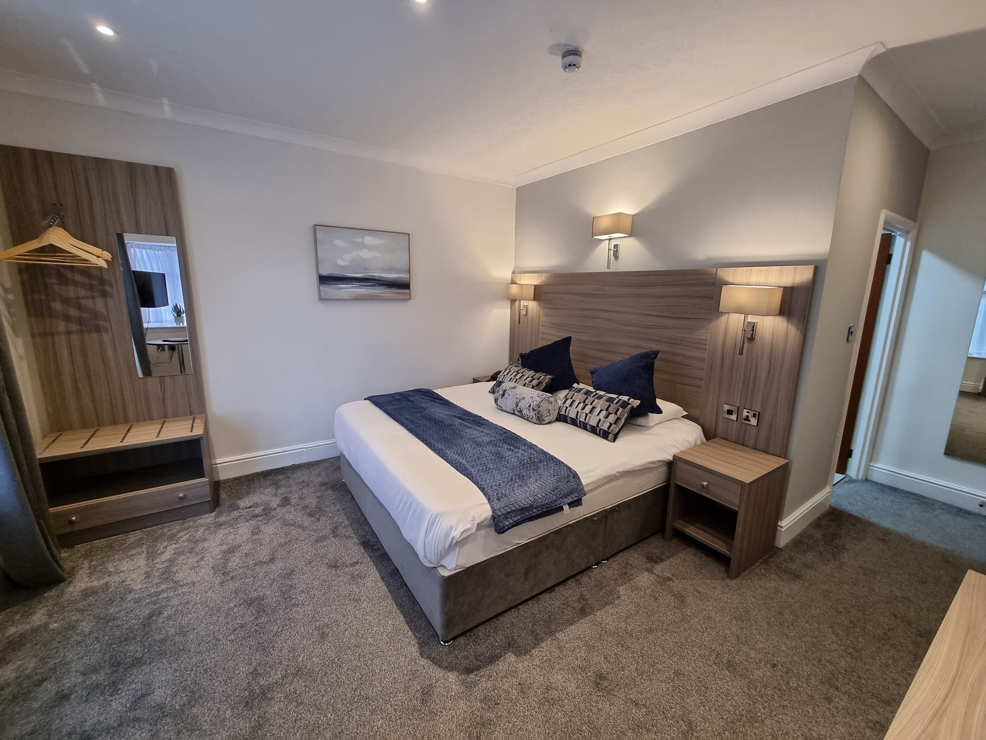 House, Double Bed, Annex