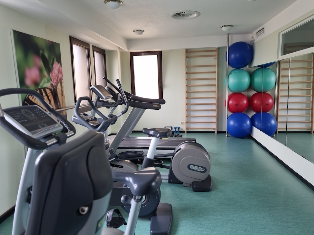 Butterfly Health Spa Hotel 20/50