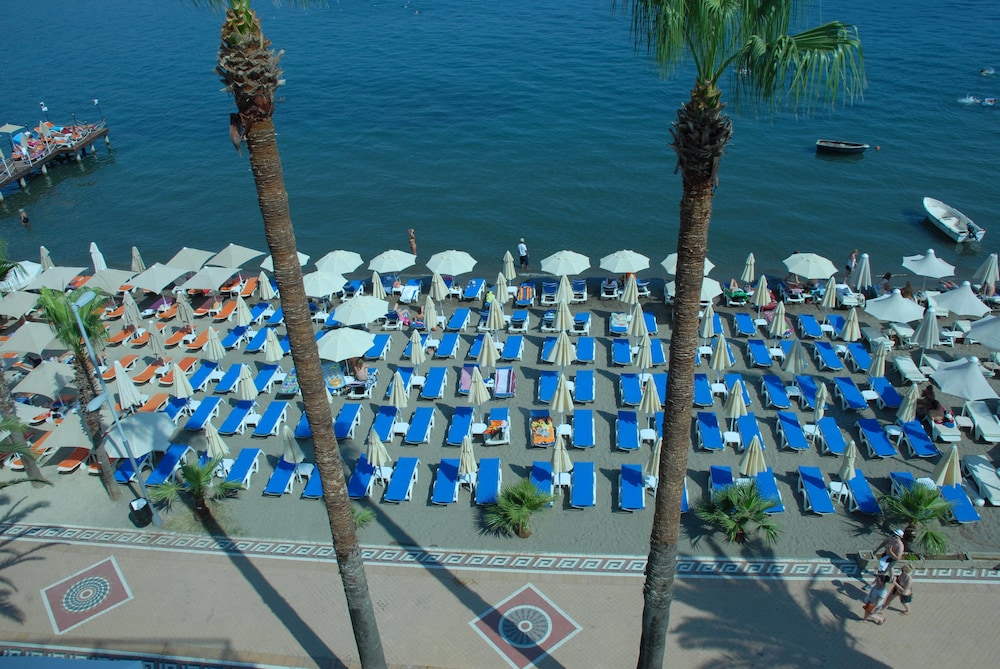 Begonville Beach Hotel - Adult Only 46/49