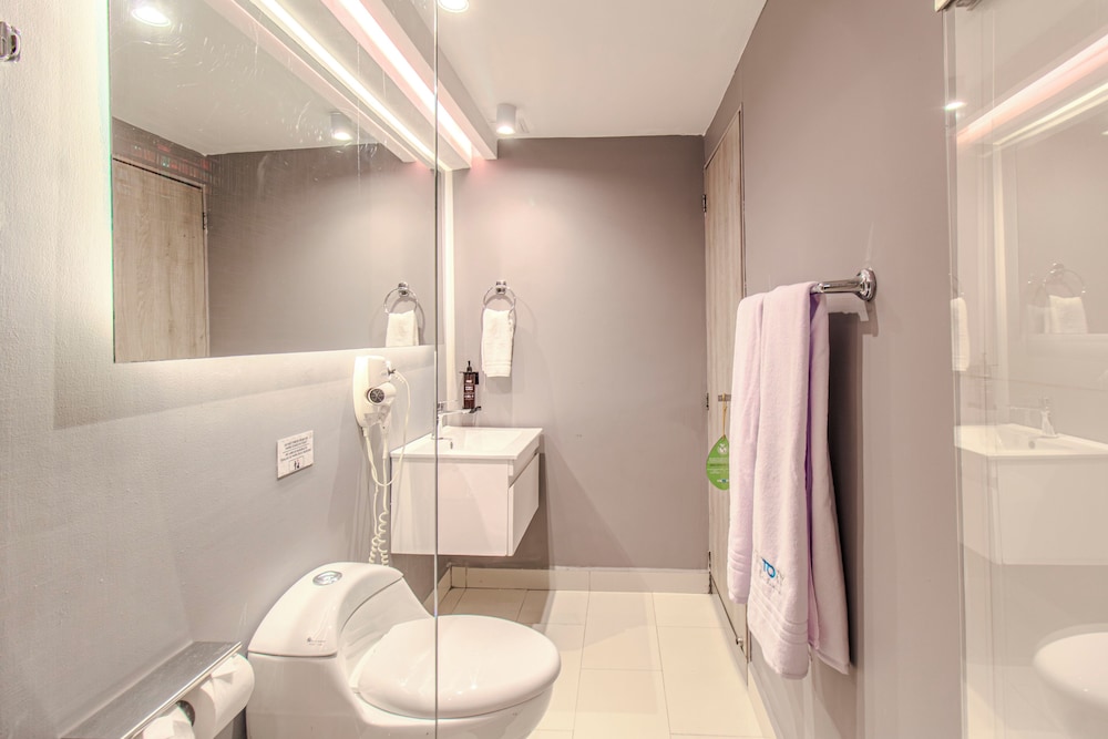 Viktory Boutique Hotel 41/44