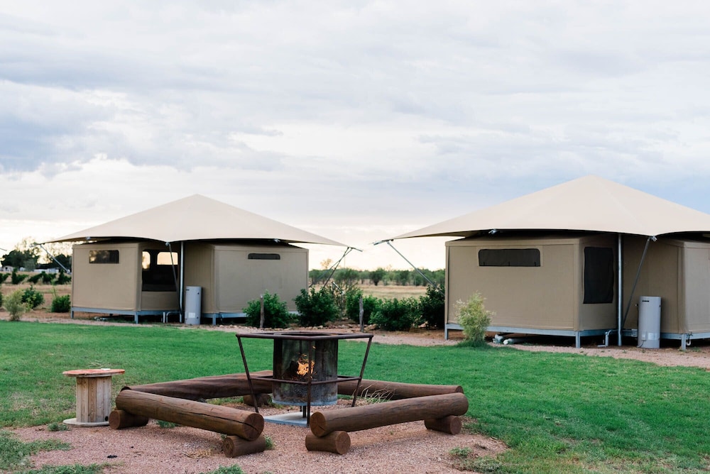 Mitchell Grass Retreat 34/44
