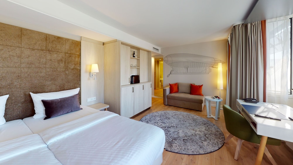 KONGRESSHOTEL POTSDAM AM TEMPLINER SEE 20/66