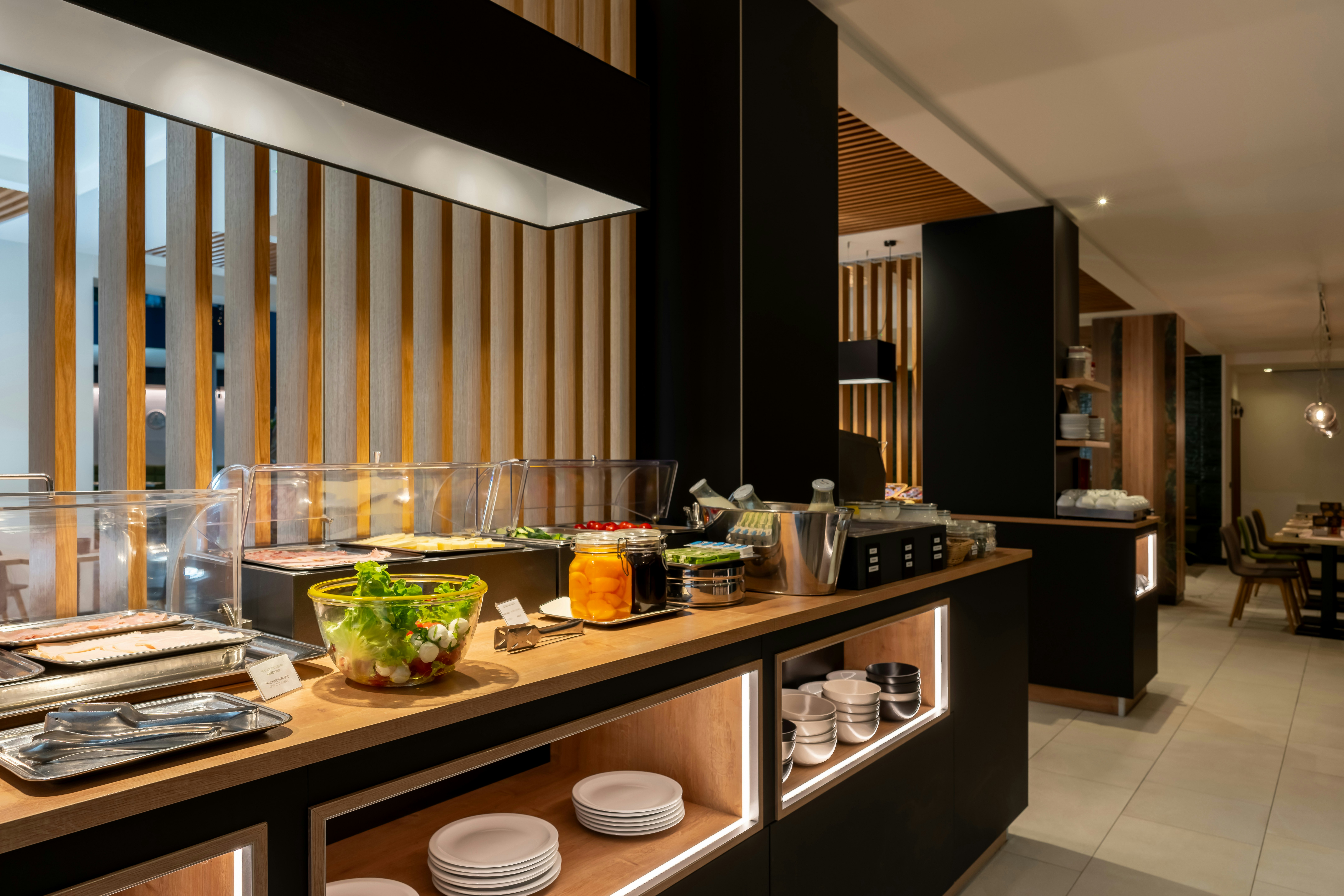 ELITE HOTEL RESIDENCE 55/69