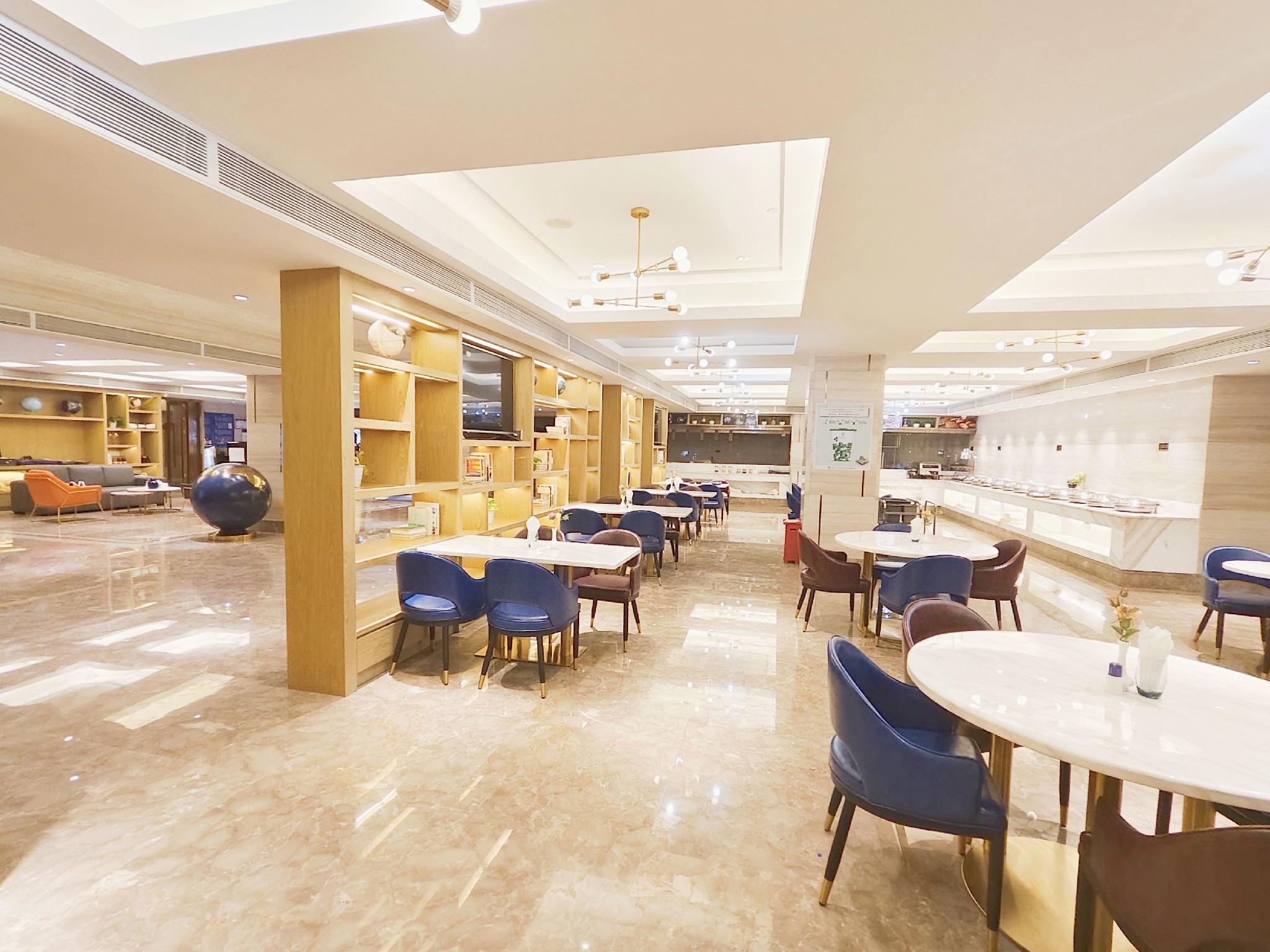Kyriad Marvelous Hotel Shenzhen Liuyue Metro Station 25/35