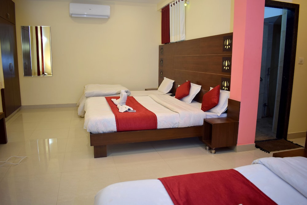 Hotel Shree Pratham Milan 3/28