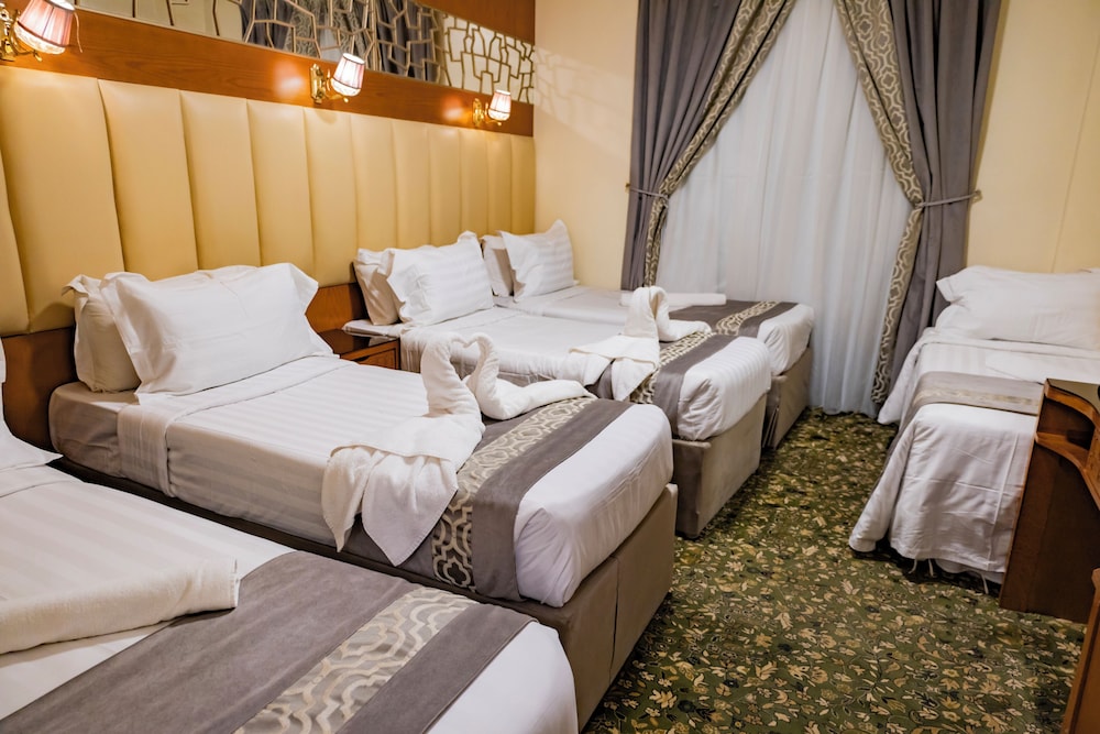 جراند زوار(Grand Zowar Hotel) 11/21