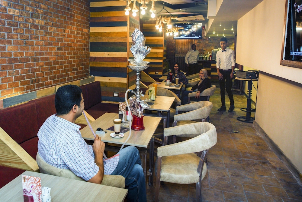 restaurant-cafeteria