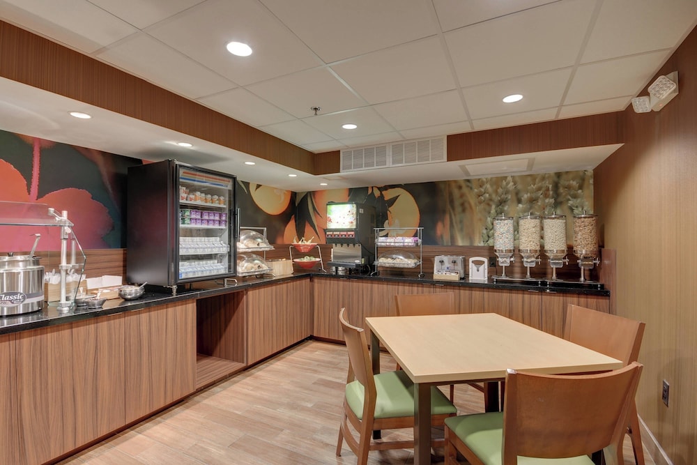 Fairfield Inn Boston Tewksbury Andover 26/44