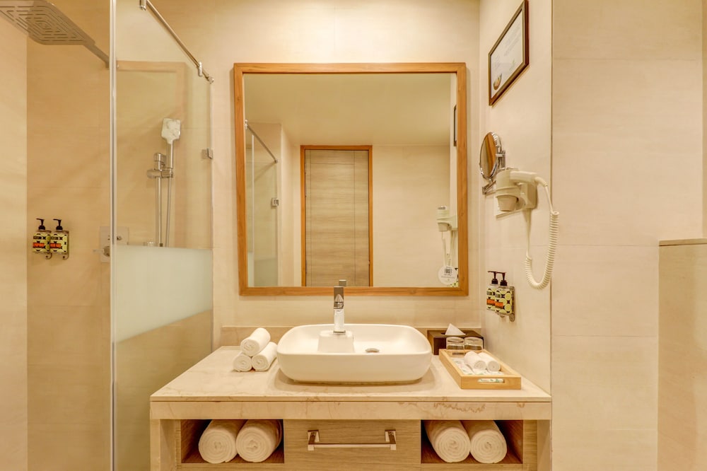 Lemon Tree Premier, Bhubaneshwar 50/50
