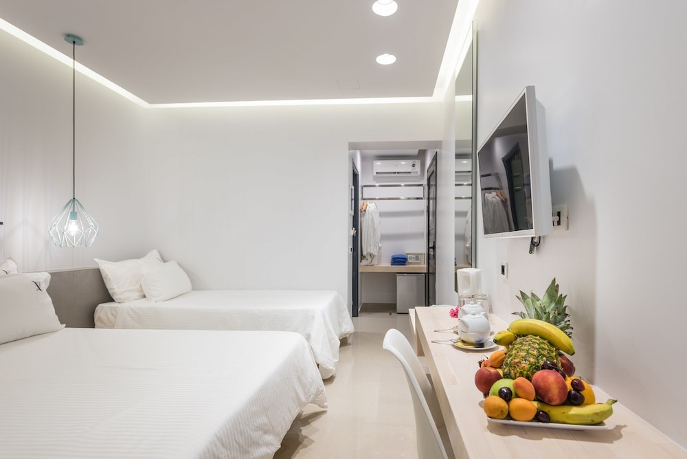 Venus Resort 5/40