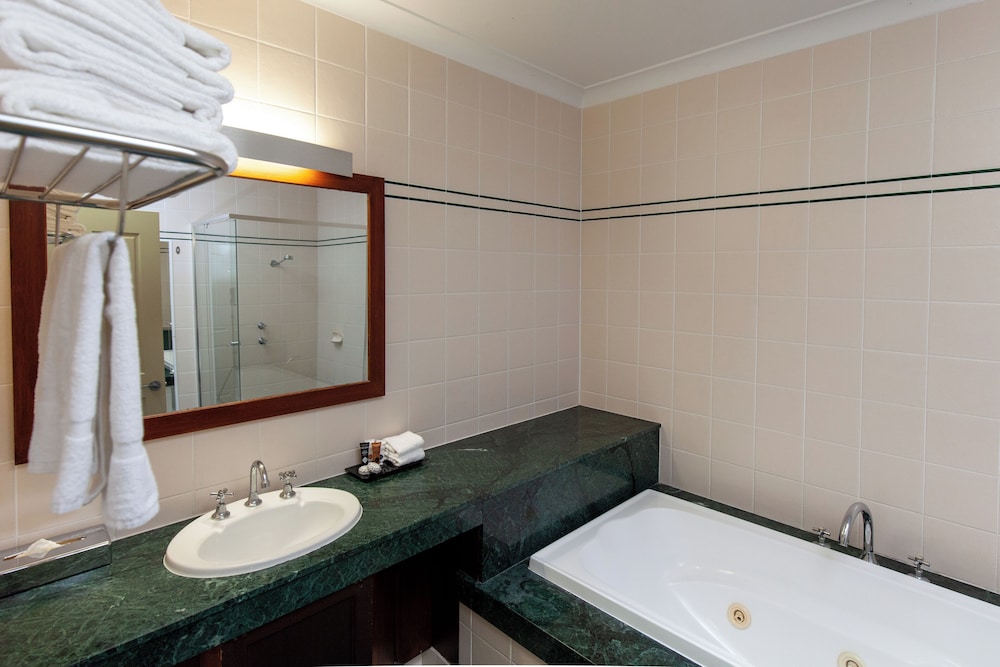 Harrigan S Irish Pub And Accommodation Pokolbin 64/68