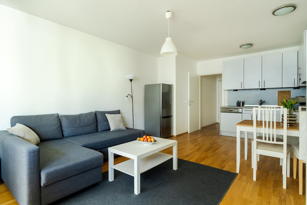 Ambiente Serviced Apartments - Centre 28/50