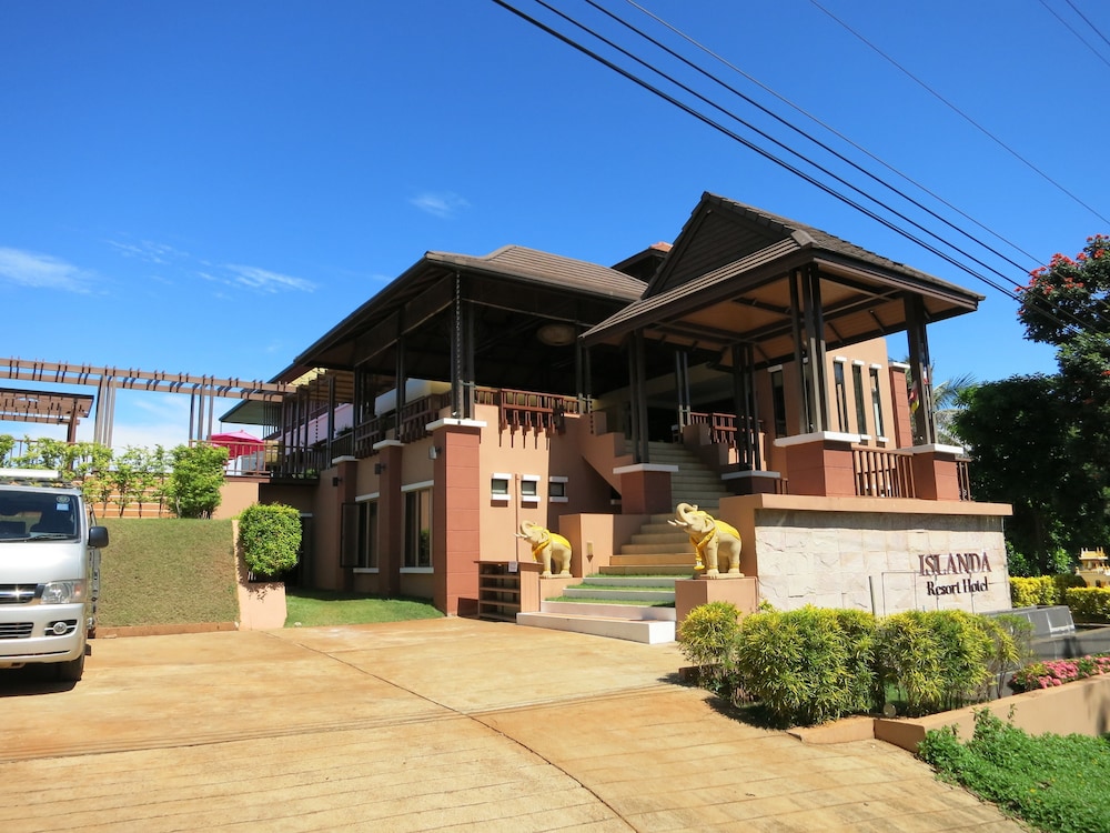 Islanda Resort Hotel 11/63