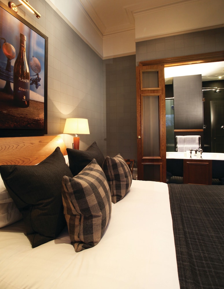 Hotel du Vin Glasgow at One Devonshire Gardens 24/62