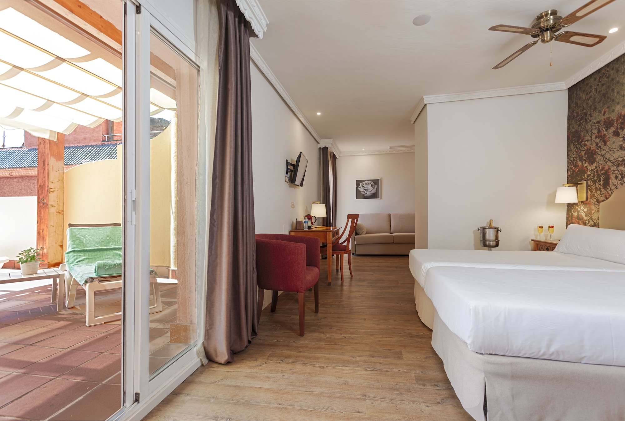 Junior Suite