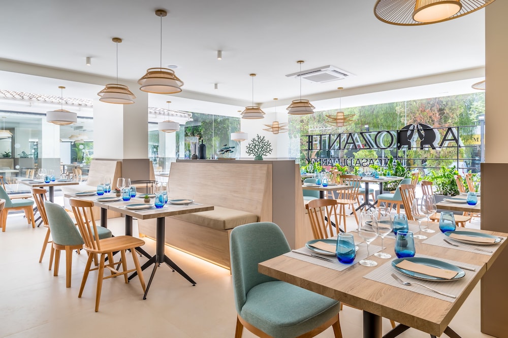 Occidental Puerto Banus 60/75