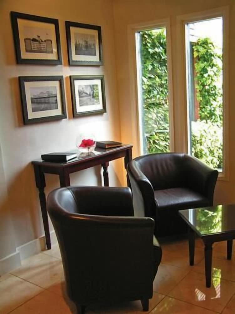 The Hickstead Hotel 11/19