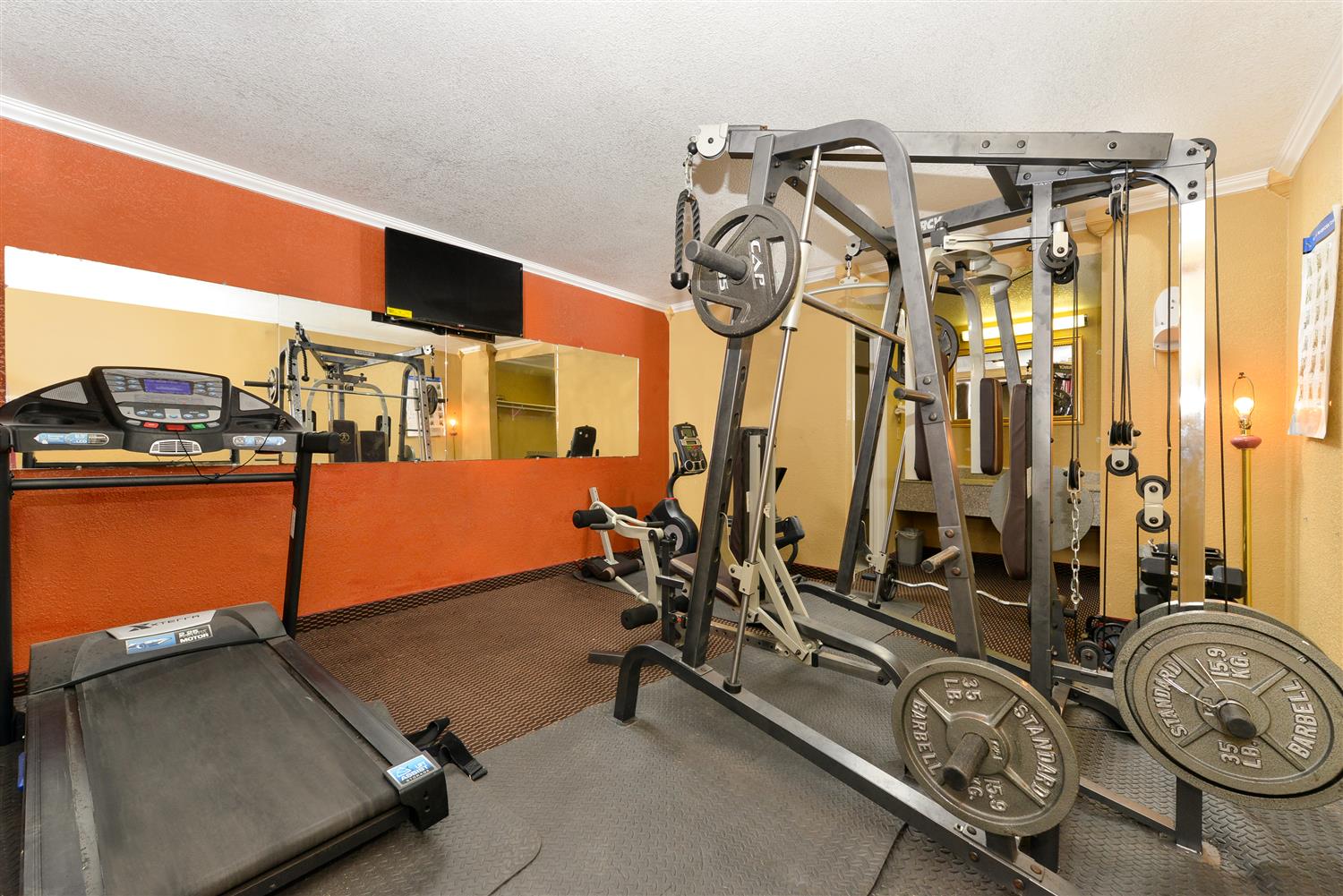 Americas Best Value Inn Schulenburg 18/26