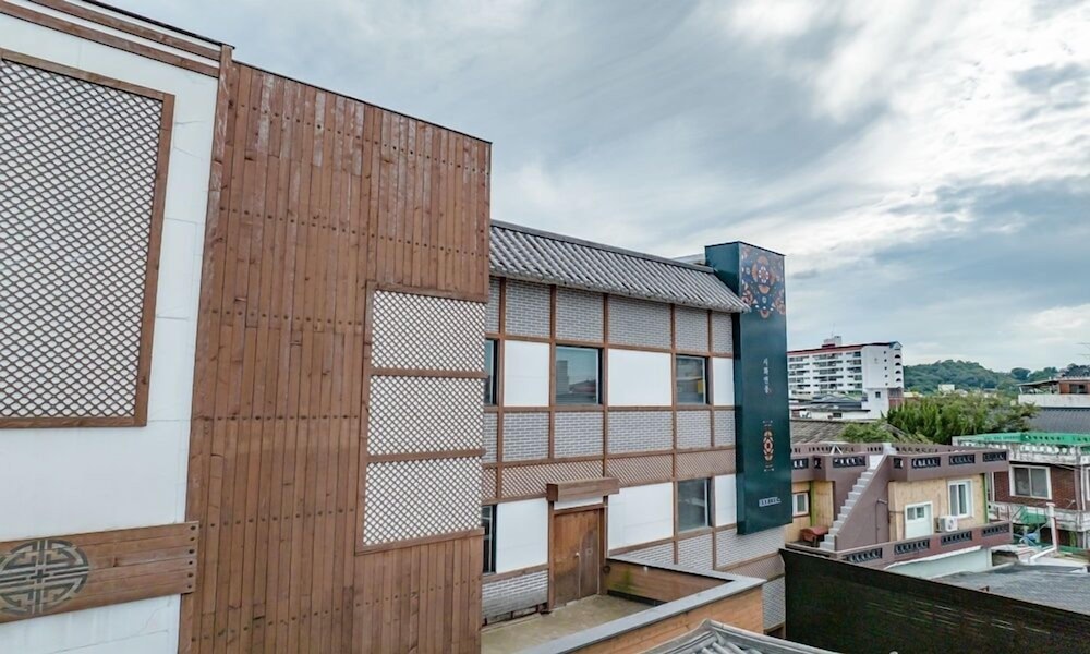 HotelArrive Jeonju Sihwayeonpung 9/50