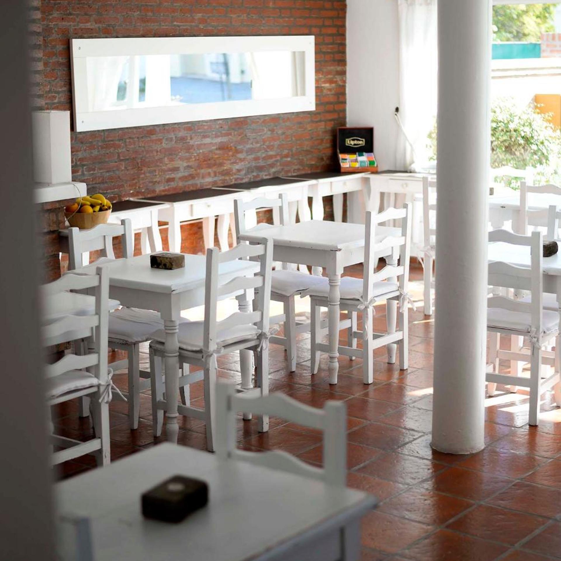 Los Tulipanes Apart de Mar 20/36