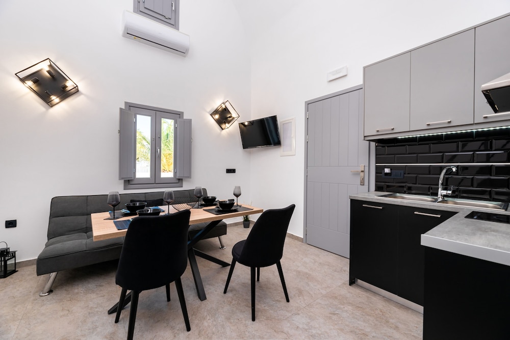 Filoxenia Luxury Villas 35/38