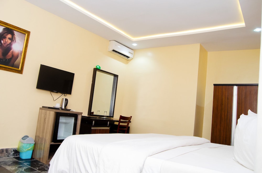 Residency Hotel Area 11 9/46