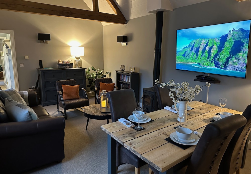 Stonehenge Cottages 29/50