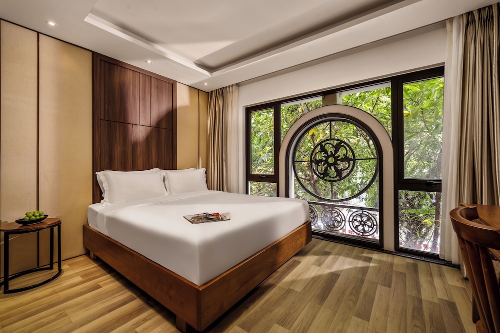 Brilliant Majestic Hotel 38/50