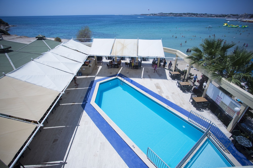 Tuntas Beach Hotel Altinkum 13/27