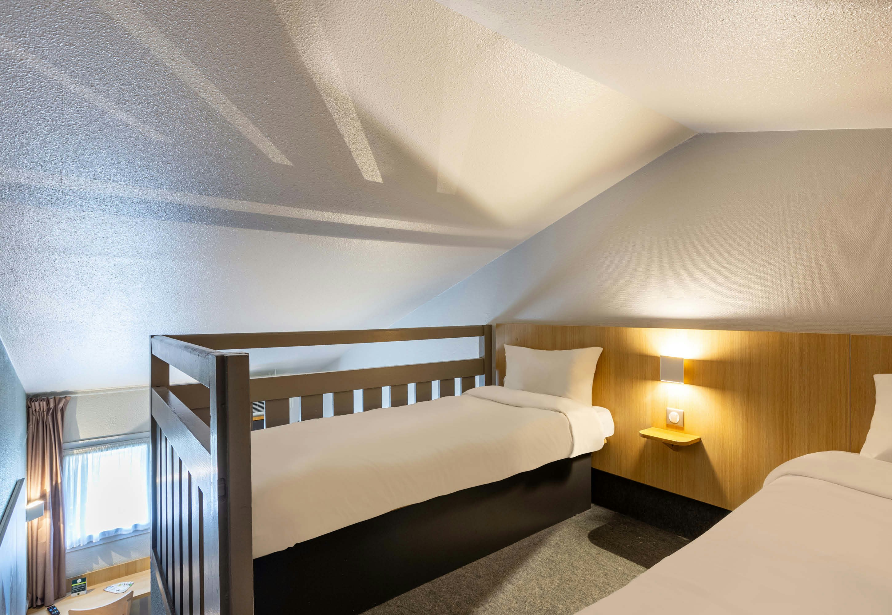 B&B HOTEL Chartres Le Forum 12/29