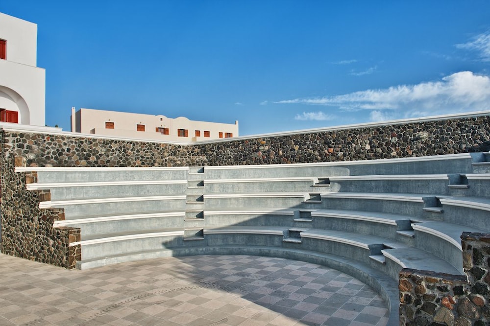 Makarios Hotel 44/49