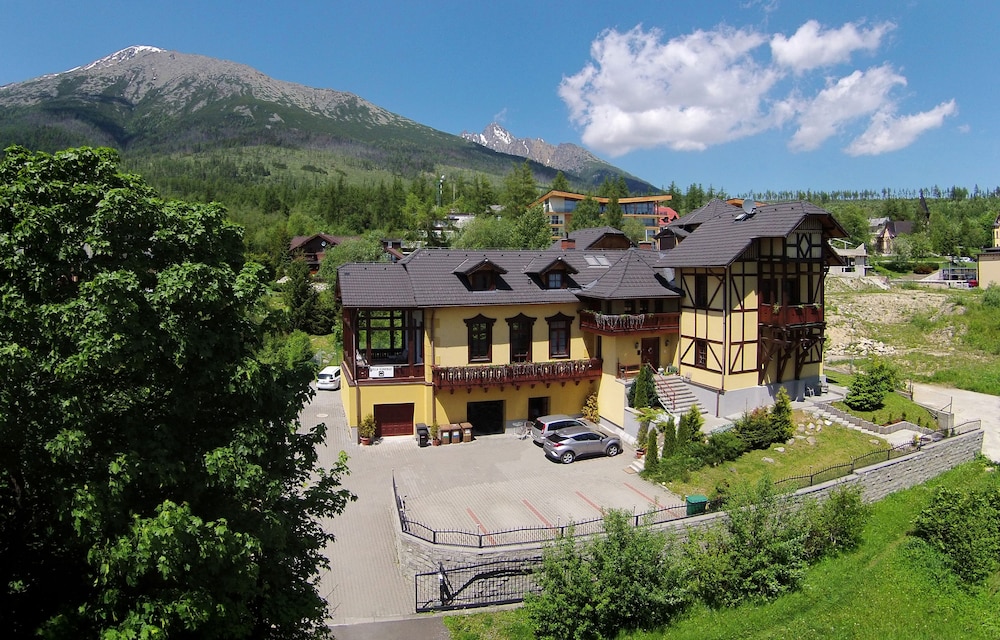 Villa Kunerad 4/40