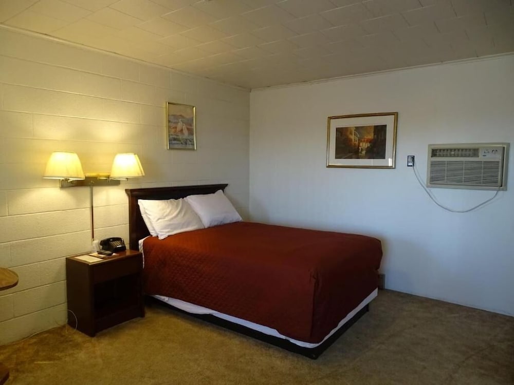 Hotel Prairie Winds Carthage Keokuk Hwy 136 26/37