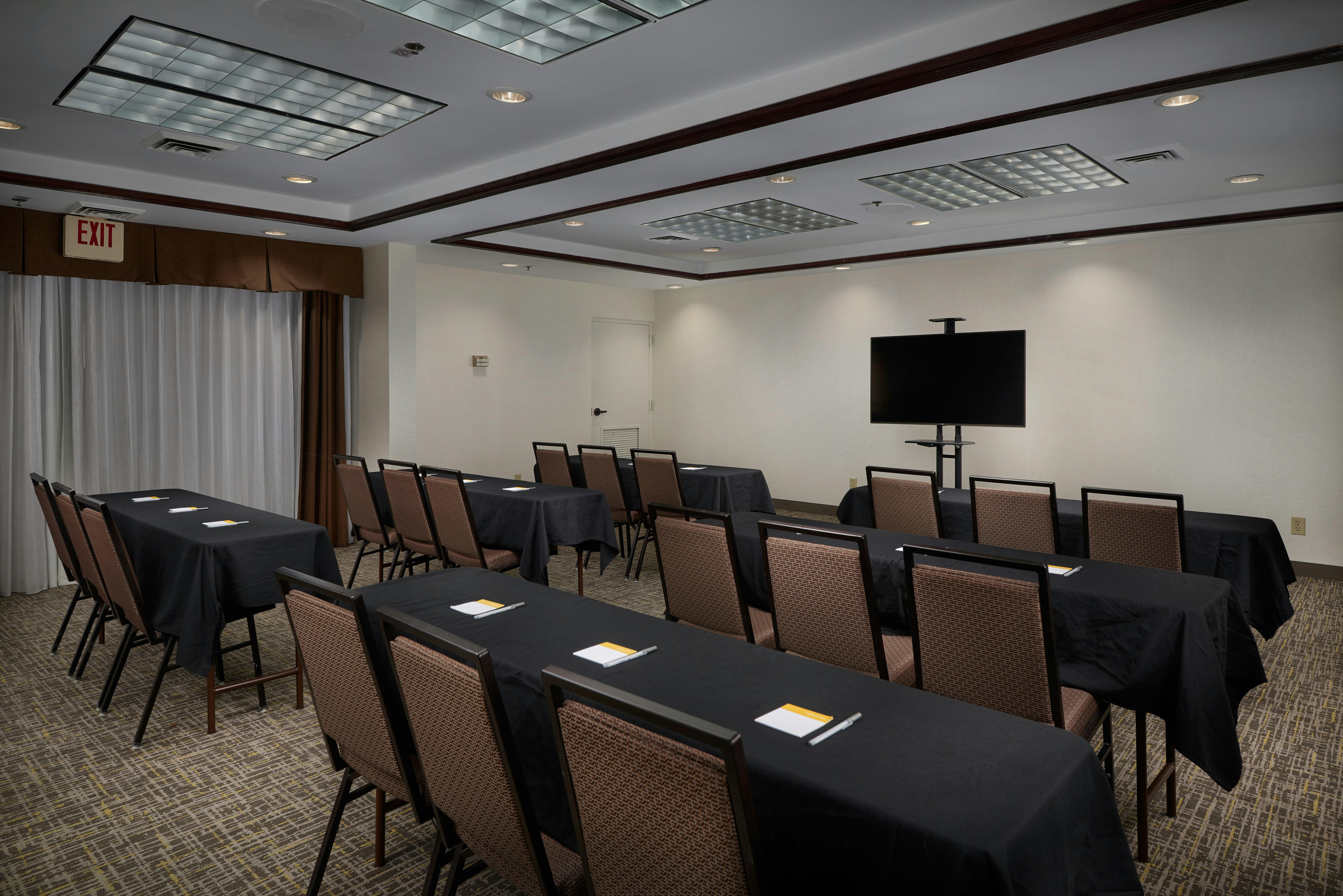 Hampton Inn Goldsboro 46/52