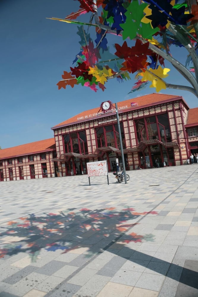 ibis Styles Saint Etienne Gare Chateaucreux 64/65