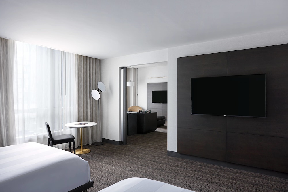 Marriott At the Brooklyn Bridge 17/54