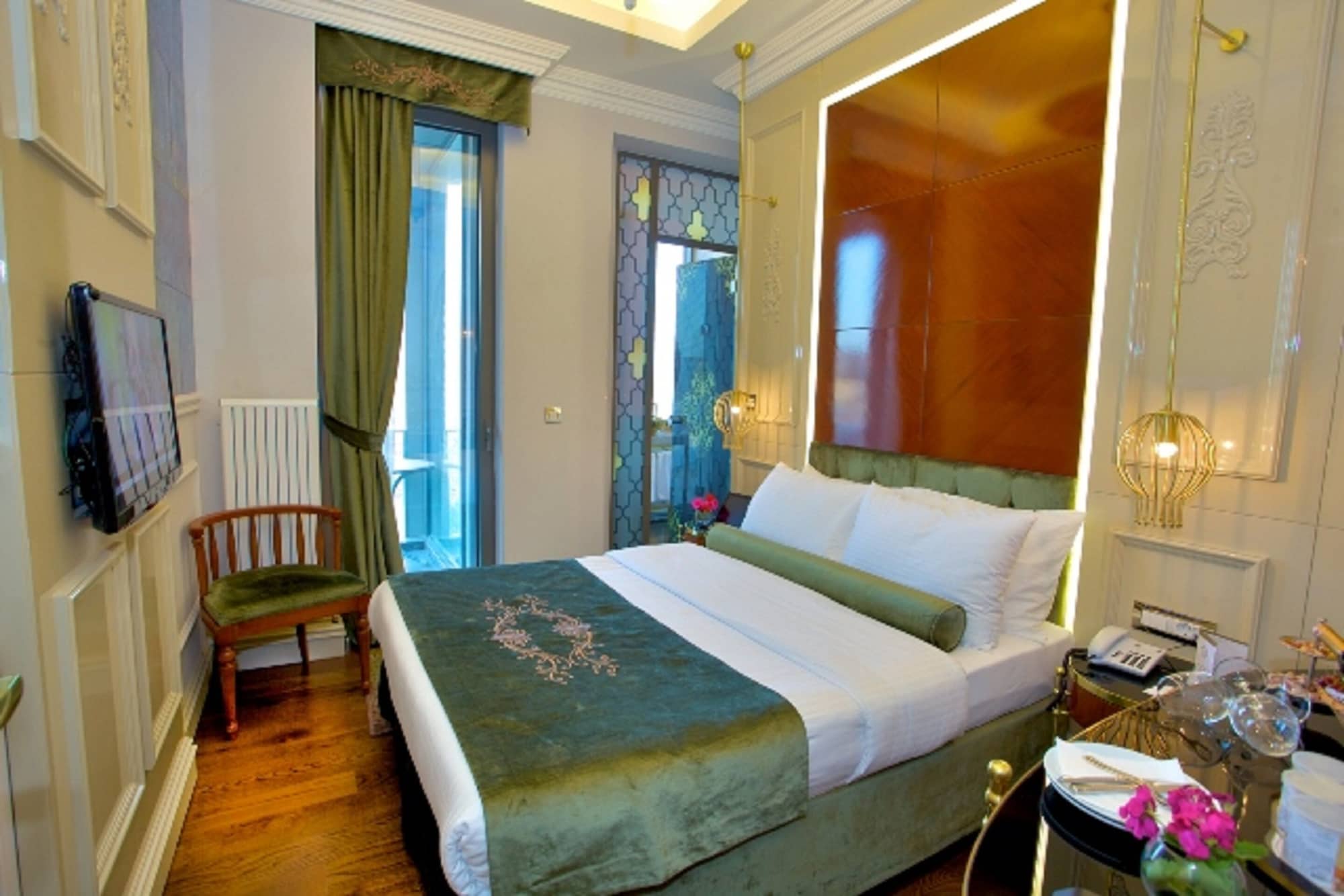 PANORAMIC, DOUBLE BED, SEA VIEW, BALCONY